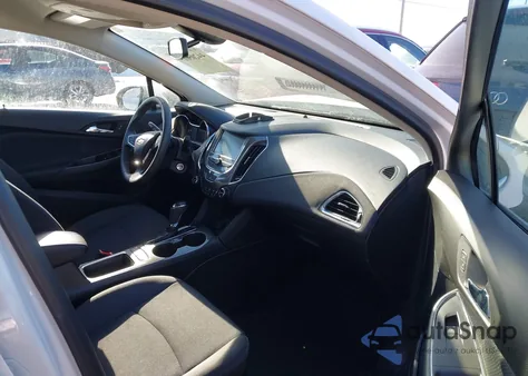 2018 Chevrolet Cruze Lt Auto from USA, damaged, VIN 1G1BE5SMXJ7219816